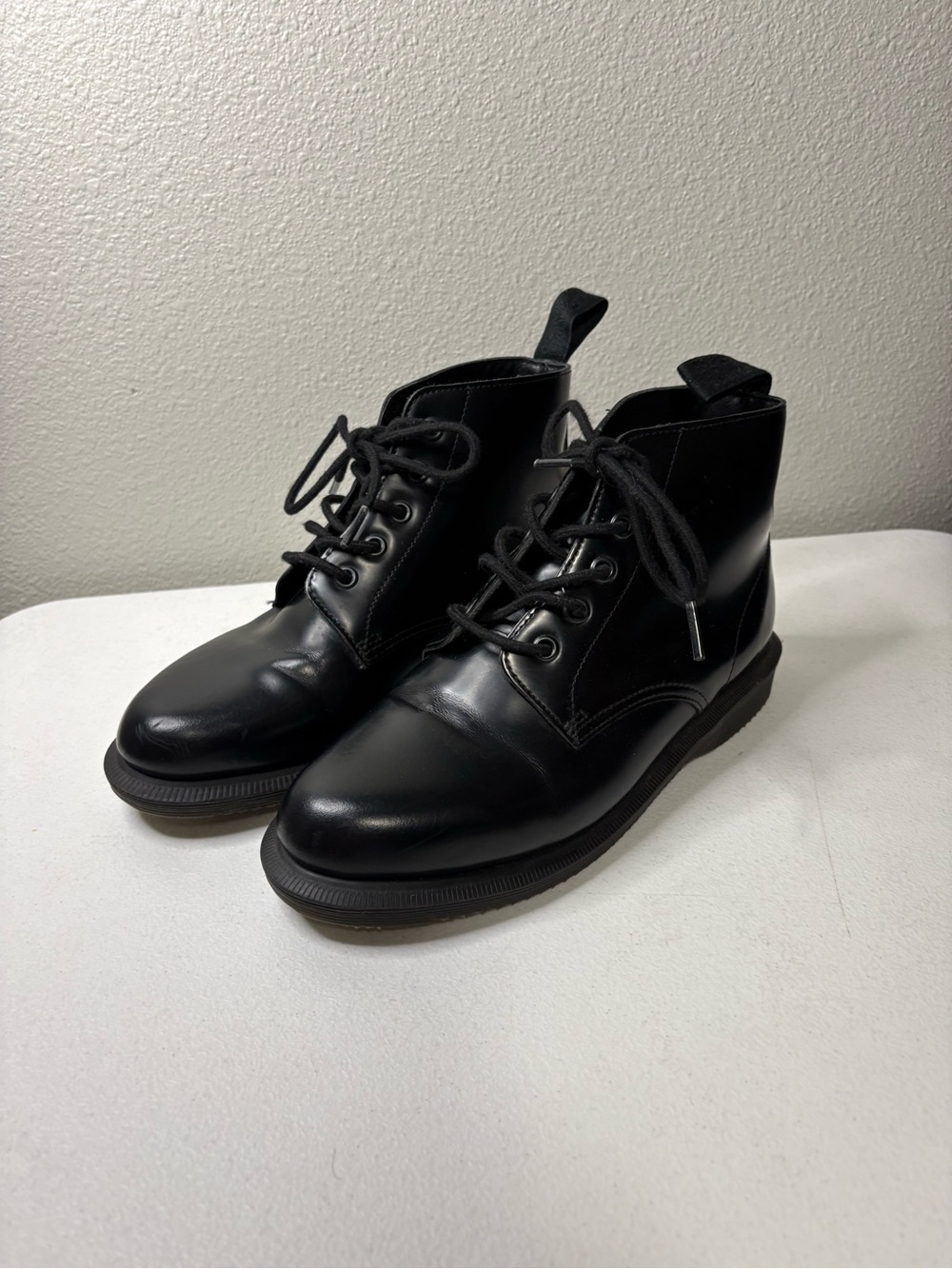 Dr. Martens Emmeline Black Polished Leather Ankle Boots Women’s Size 7